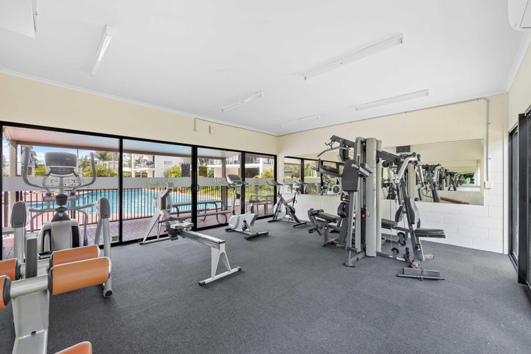 Others 5, Beachside 3-Bed with BBQ, Pool, Gym & Tennis Court, Maroochy - Coastal North