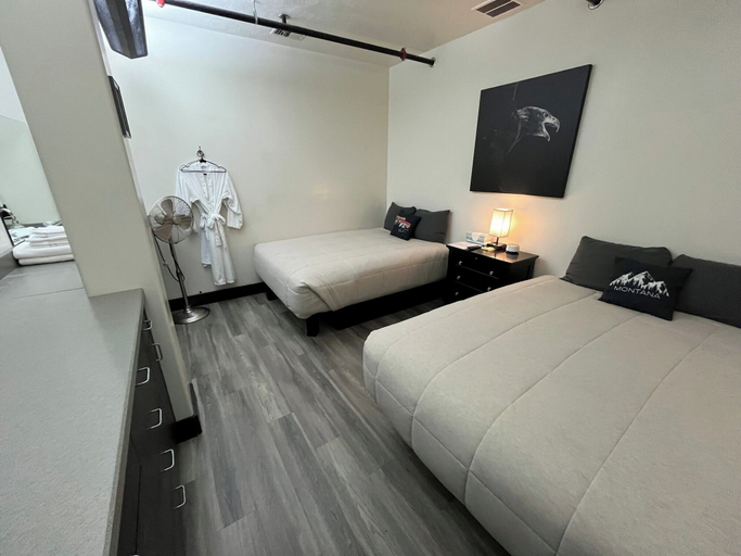Bedroom 3, The Outpost, Gallatin