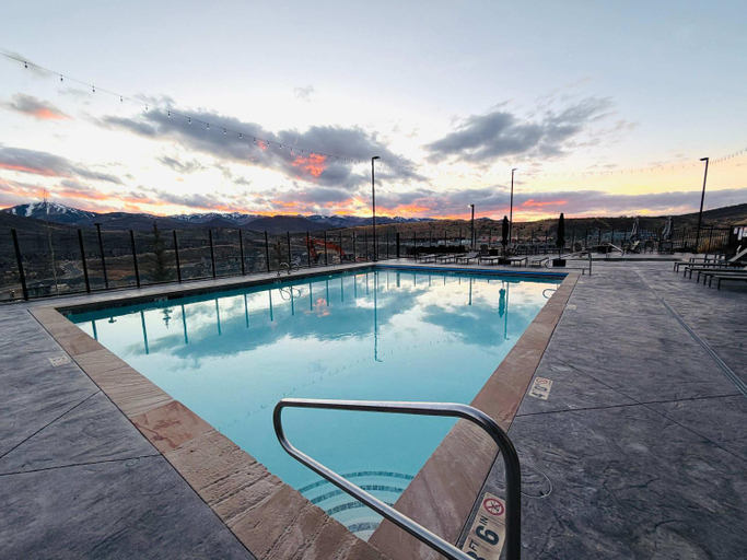 Sport & Beauty 2, Black Rock Mountain Resort, Wasatch