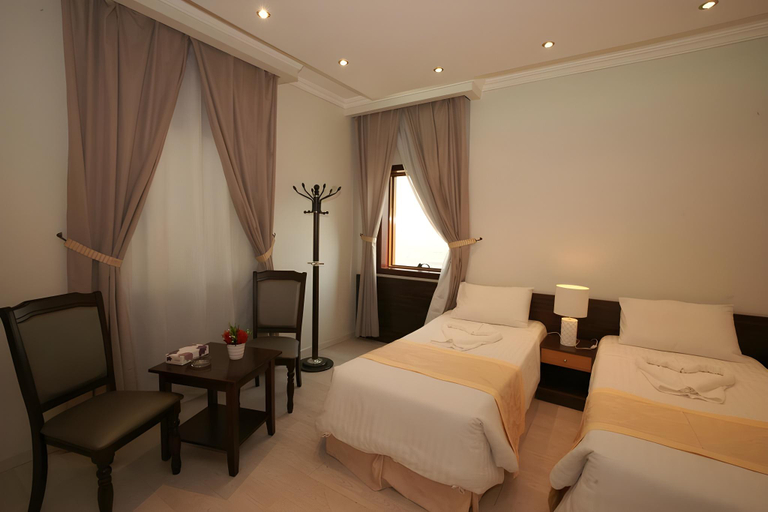Bedroom 2, Durrat Mina Hotel, Makkah