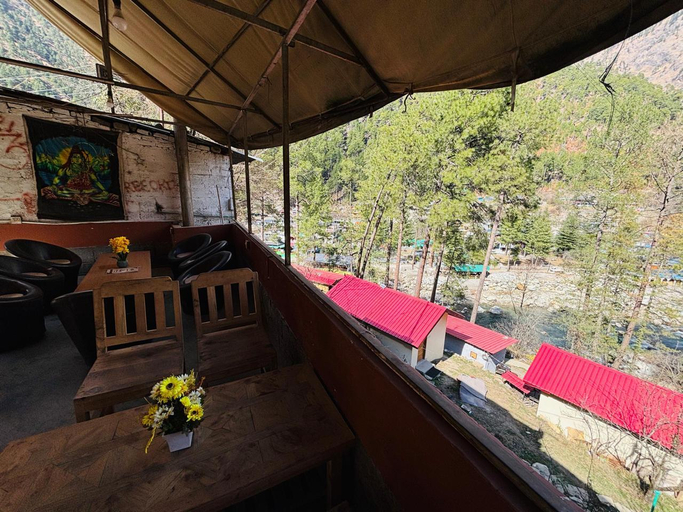Others 5, Skylark huts, Kullu