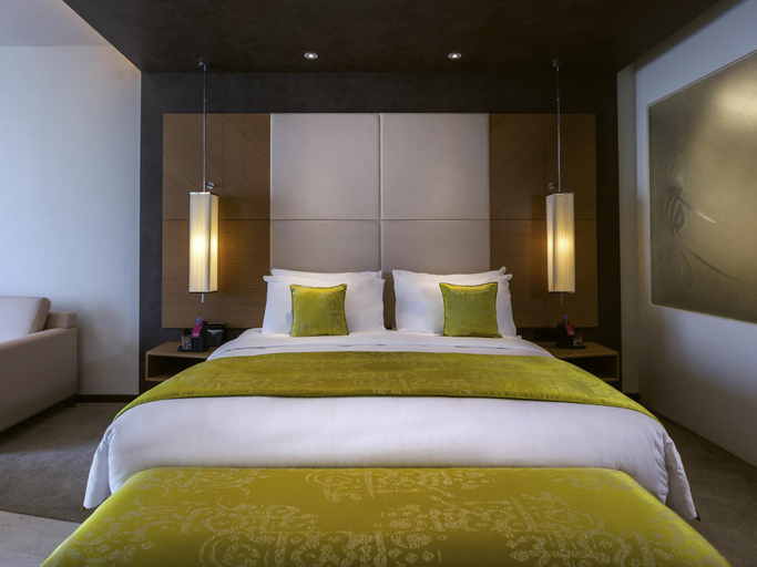 Bedroom 4, Mövenpick Hotel Du Lac Tunis, Cité El Khadra