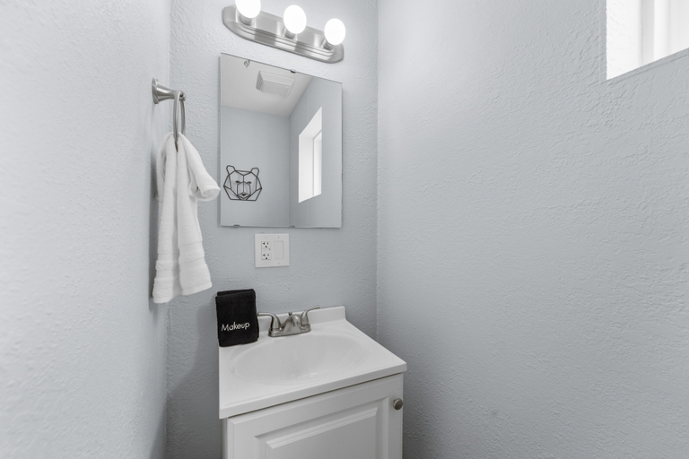 Bathroom 2, Sc5- Silver Cove 5 1 Bedroom Condo, Stone