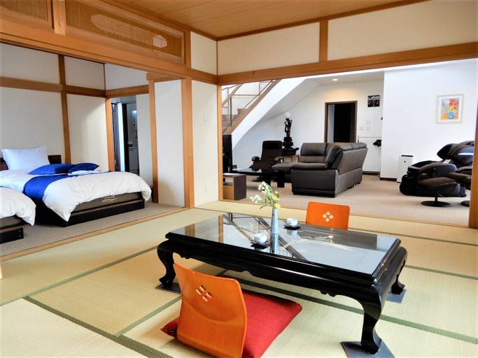 Bedroom 2, Condominium Panoramique Motomachi, Hakodate