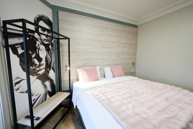 Bedroom 3, West End Hostel, Edinburgh