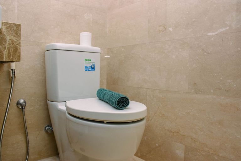 Bathroom 3, Great Deal And Comfy Studio At Menteng Park Apartment, Jakarta Pusat