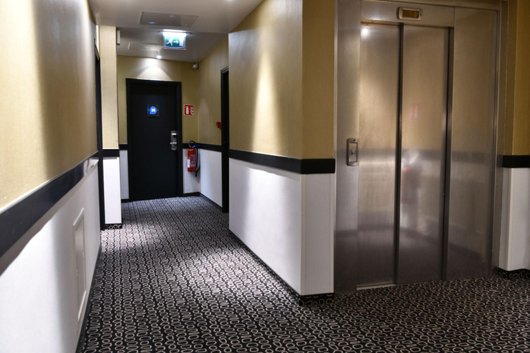 Public Area 2, Hotel Le Chat Botte, Nord