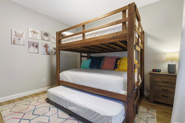 Bedroom 3, The Branson Experience - Balcony w/ Golf Views, Taney