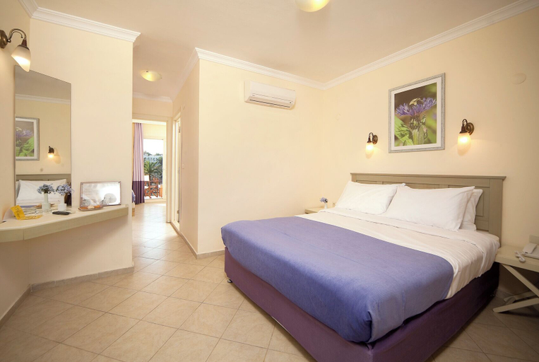 Bedroom 3, Club Resort Atlantis - All inclusive, Seferihisar