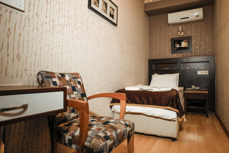 Bedroom 1, Letter Hotel, Beyoğlu