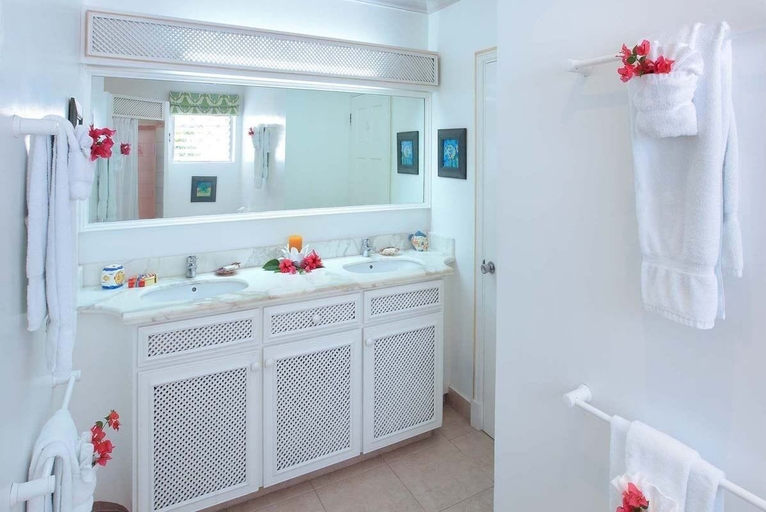 Bathroom 4, Belair by Blue Sky Luxury