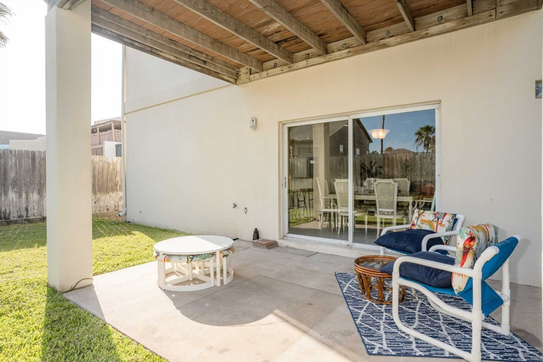 Terrace/patio 3, Sun Dancer 5 2 Bedroom Condo by RedAwning, Cameron
