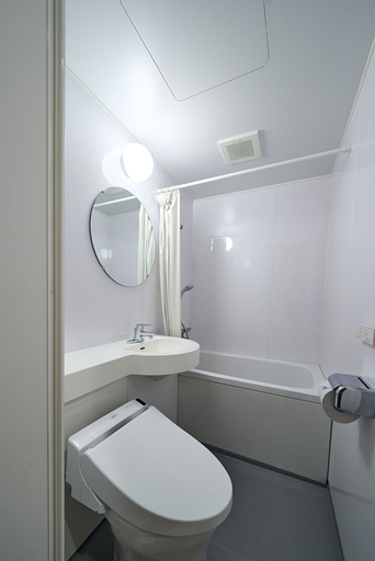 Bathroom 4, Hotel Plus Hostel TOKYO ASAKUSA 2, Taitō