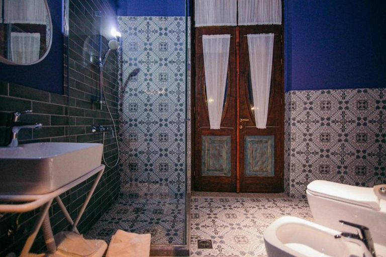 Bathroom 3, Cathedral Boutique Hotel, Korçës