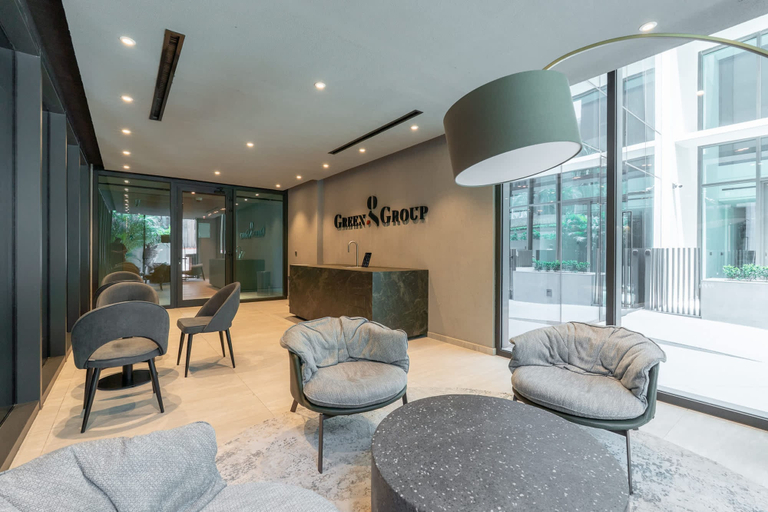 Room 3, Spectacular Getaway in This Studio in The Autograph, Dubai