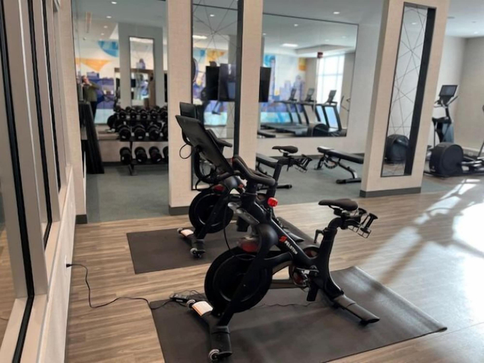 Fitness facility 2, Hyatt Place Toronto Airport, Toronto