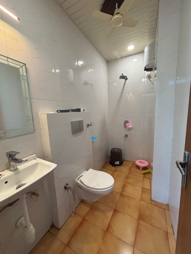 Bathroom 2, Hotel Shivaay, Jodhpur
