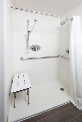 Bathroom 2, Signature Temecula, Riverside