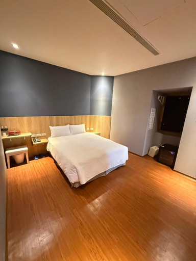 Bedroom 3, Tai Zih Hotel, Tainan