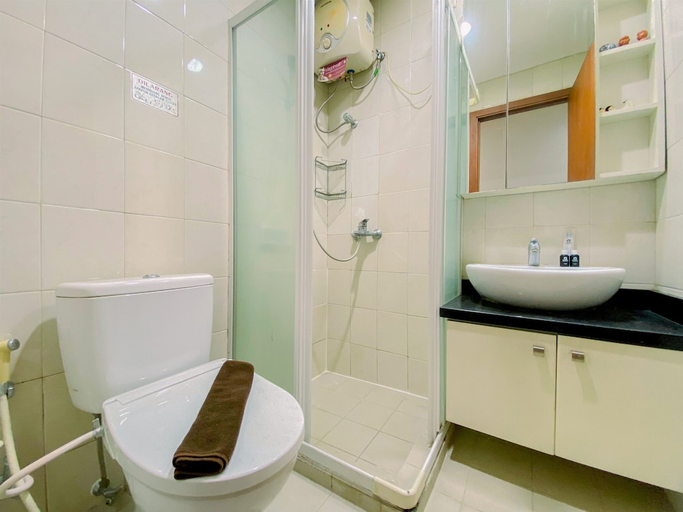 Bathroom 5, Comfort Living 3Br Apartment At 25Th Floor Thamrin Residence, Central Jakarta
