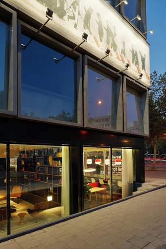 Exterior & Views 2, citizenM Amsterdam South, Amsterdam