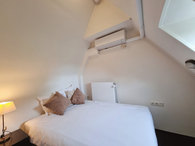Bedroom 2, Kasteel Doenrade, Schinnen
