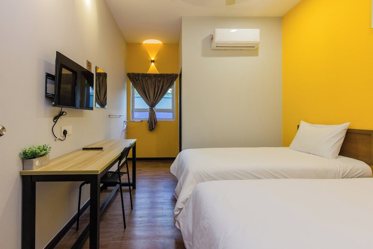 Bedroom 2, Heaven 5BR Garden Inn by uBook, Seberang Perai Utara