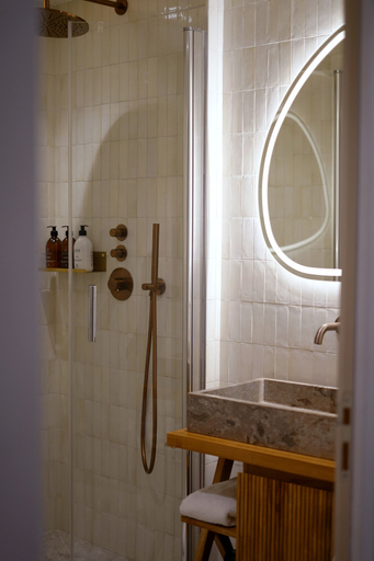 Bathroom 4, Hôtel Littéraire le Swann, BW Premier Collection, Paris