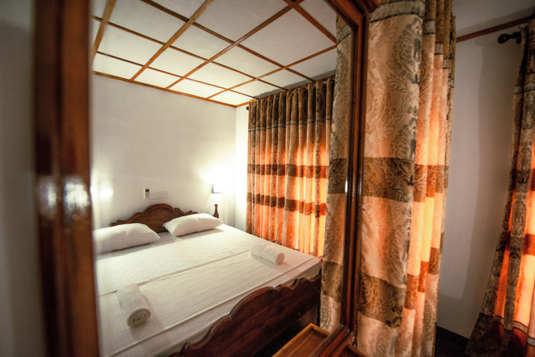 Bedroom 2, Wildlife Safari House, Embilipitiya
