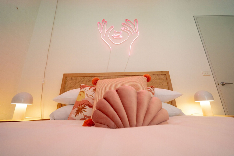 Room 3, Fun and Cheeky 70s Styled City Apartment, Melbourne