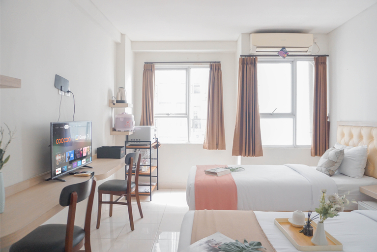 Bedroom 4, Good Studio (No Kitchen) at Elvis Tower Apartment By Travelio, Cikarang