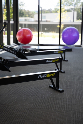 Fitness facility 5, Cosy 1-bed With Pool, Gym ,parking, Canberra