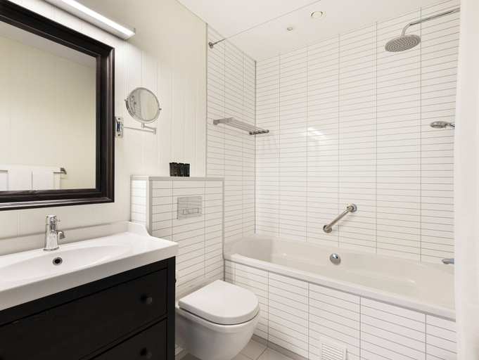 Bathroom 5, Hotel Grimsborgir by Keahotels, Grímsnes- og Grafningshreppur