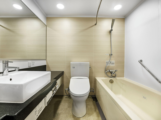 Bathroom 4, Daiwa Roynet Hotel Hamamatsu, Hamamatsu