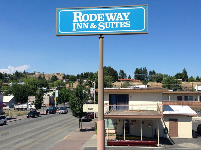 Exterior & Views 1, Rodeway Inn & Suites Omak - Okanogan, Okanogan