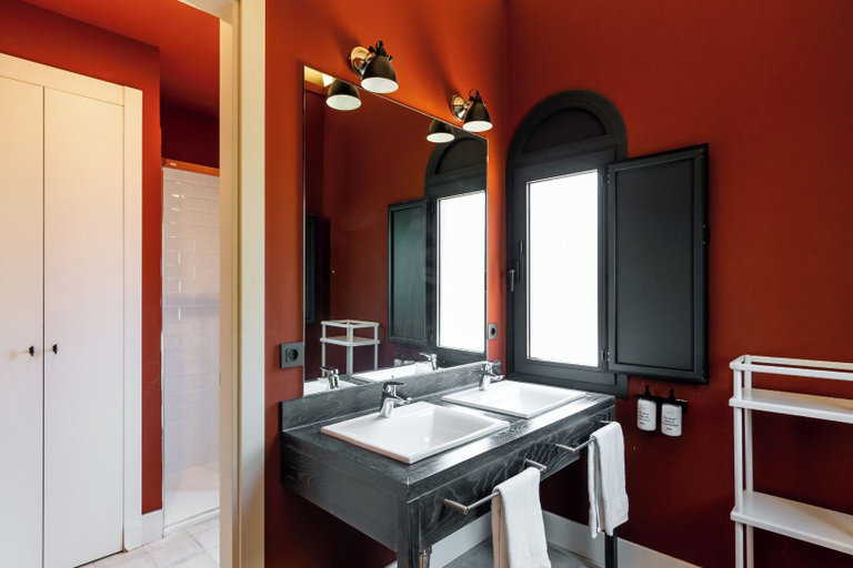 Bathroom 3, Colectia Parada del Marqués., Sevilla