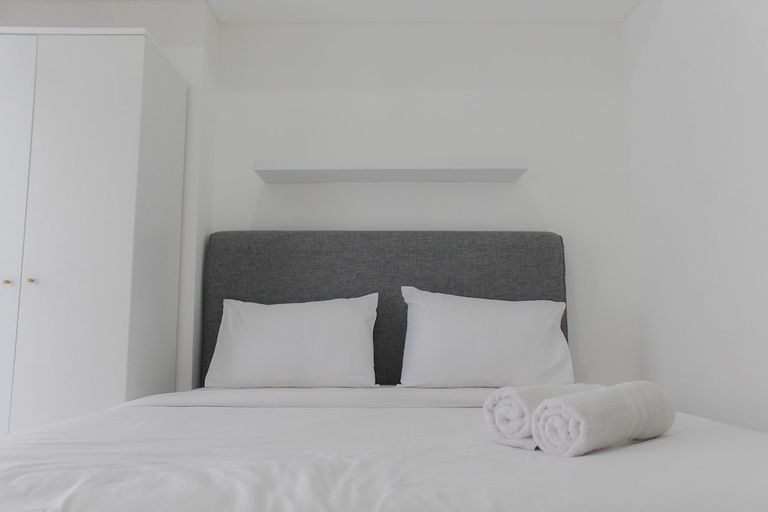 Bedroom 2, Strategic and Comfy Studio Casa De Parco Apartment, Tangerang