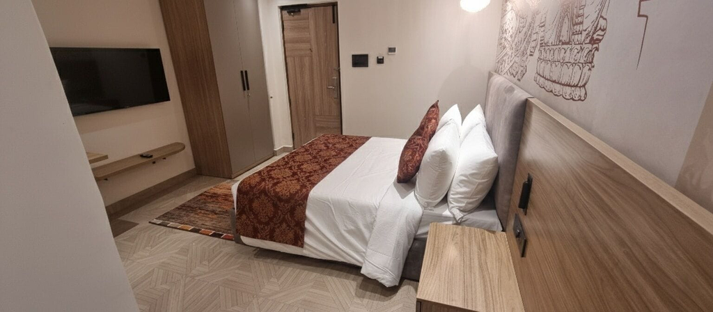 Room 5, KLYRA HOTEL, Hyderabad