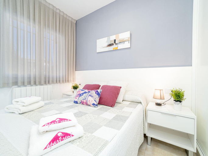 5, Stylish beachfront apartment in Ampuriabrava, Girona