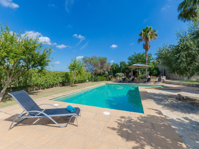 Sport & Beauty 4, Sa Resclosa - Villa With Private Pool In Buger, Baleares