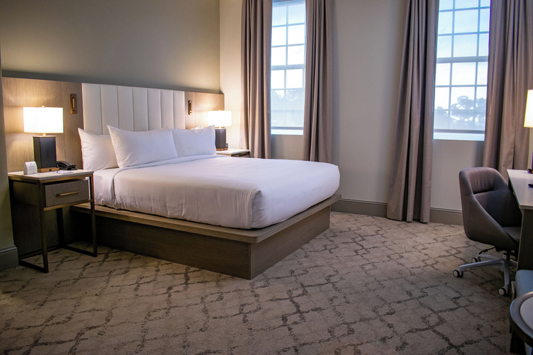 Bedroom 4, Centennial Plaza Resort Gulfport, Harrison