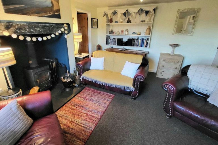 Bedroom 2, 2 Bed Cottage Sleeps 4 - Pets Ok - Private Garden, Gwynedd