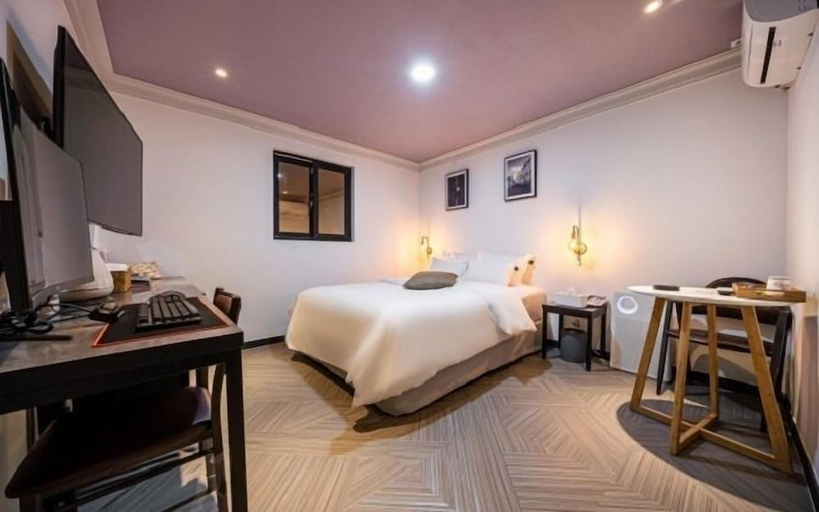 Bedroom 4, ST 179 Hotel, Nam