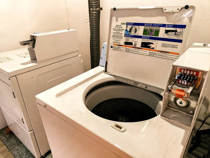 Bathroom 4, Meetingmates Hostel, Taipei City