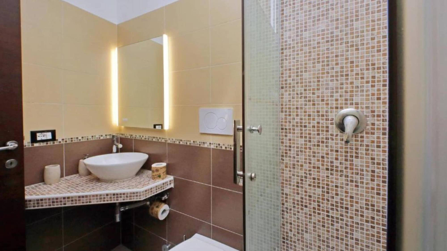 Bathroom 4, Roma Suite Centro, Roma