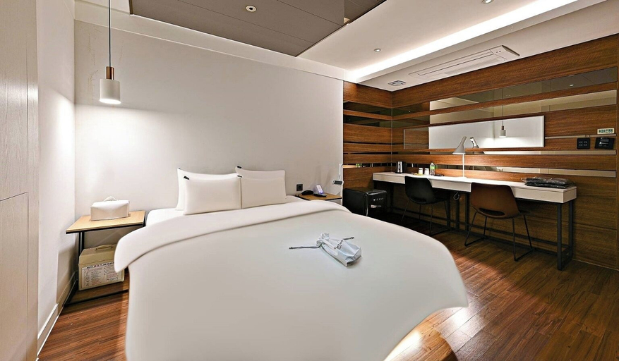 Bedroom 2, Rendezvous HOTEL, Guri