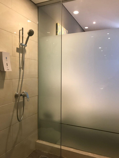 Bathroom 2, Celecton Blue Cikarang, Cikarang