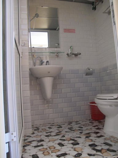 Bathroom 4, Sapa Backpacker Hostel, Sa Pa