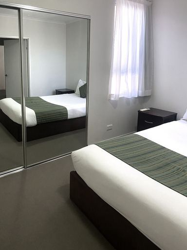 Bedroom 2, Curtis Central Apartments, Gladstone