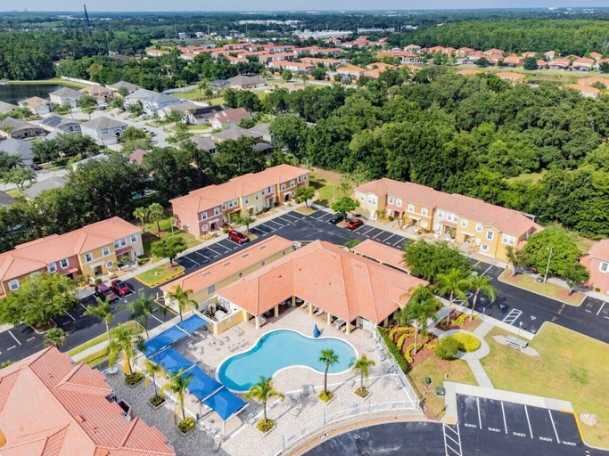 Exterior 3, 4BR Lake Berkley Home w/ Private Pool, Osceola